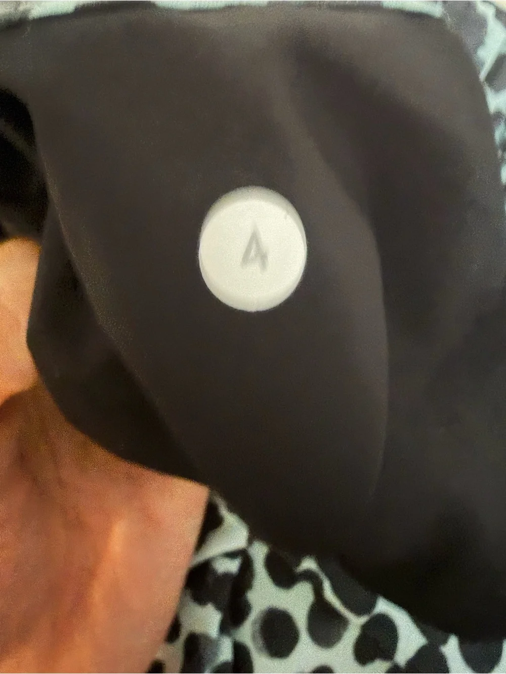 Lululemon Spring Break Away Short *4-way Stretch Ace Spot Tranquil Blue Black